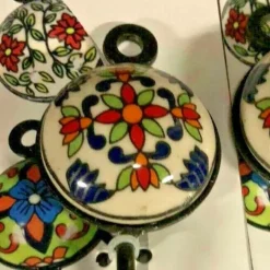 APPENDINO GANCIO PARETE APPENDIABITI METALLO CERAMICA DECORI ASS. 13X4CM 749346