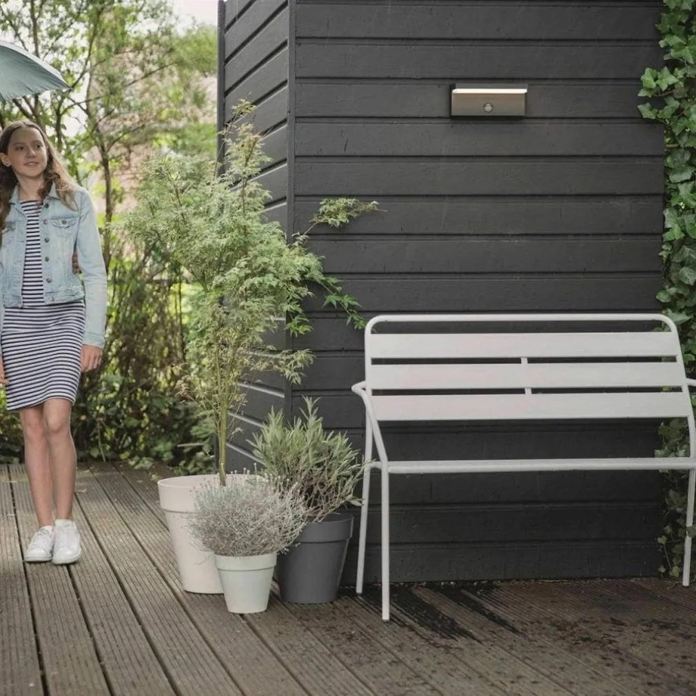 APPLIQUE ESTERNO 10W CON SENSORE PIR DI MOVIMENTO DA PARETE GIARDINO IP54 BS82-N