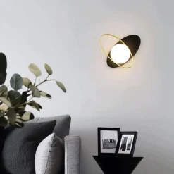 APPLIQUE LAMPADA DA INTERNO A PARETE IN STILE CONTEMPORANEO CON ATTACCO G9 NERO ORO AQ58