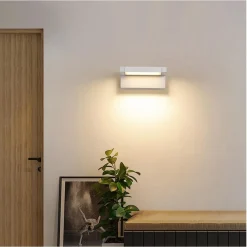 APPLIQUE PARETE INCLINABILE ESTERNO 21W TECNOLOGIA CCT 3 TONALITÀ DI LUCE IP65 472-3C