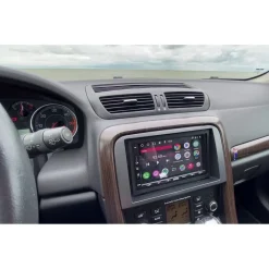 AUTORADIO CON MONITOR 8