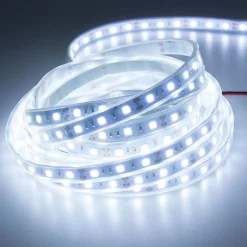 BOBINA STRISCIA STRIP LED 5050 FLESSIBILE 5M ADESIVA LUCE INTERNO ESTERNO IP65