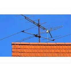 CONNETTORE ADATTATORE PER CAVO ANTENNA SATELLITARE A CROCE TELEVISORE MAXTECH C-004