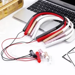 CUFFIE AURICOLARI SPORT STEREO SENZA FILI BLUETOOTH MAGNETICHE IN-EAR BT-700