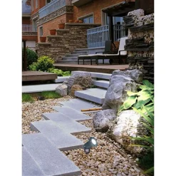 FARETTO CON PICCHETTO PER ESTERNO DA GIARDINO CON STAFFA PARETE PROIETTORE ES12