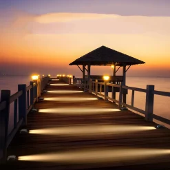 FARETTO SEGNAPASSO CON PANNELLO SOLARE 0.4W LUCE LED CALDA 3000K IP54 NERO ZQ-LJD-001