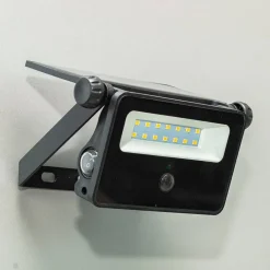 FARETTO SOLARE IP65 RICARICABILE PARETE SENSORE CREPUSCOLARE MOVIMENTO LED 8 W