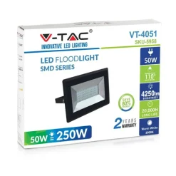 FARO PROIETTORE A LED SMD DA 50W COLORE NERO LUCE CALDA 3000K PER ESTERNO IP65