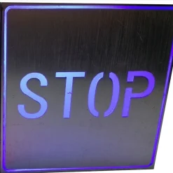 INSEGNA TABELLA A LED CON SCRITTA TESTO STOP LUMINOSA LUCE BLU DA PARETE MURO 1W