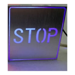 INSEGNA TABELLA A LED CON SCRITTA TESTO STOP LUMINOSA LUCE BLU DA PARETE MURO 1W