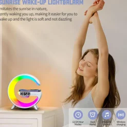 LAMPADA A FORMA DI G MULTICOLOR CON CASSA SPEACKER E CARICABATTERIA AD INDUZIONE