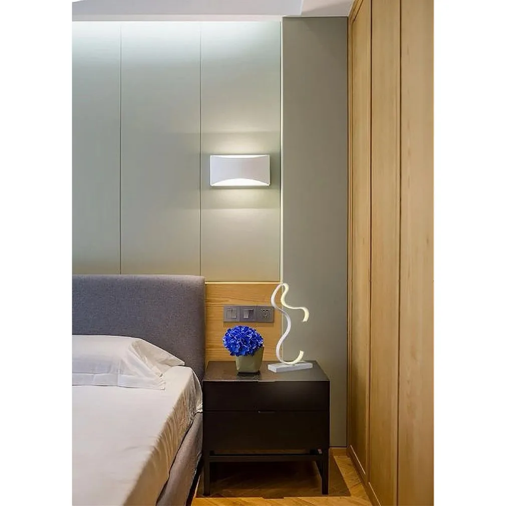 LAMPADA DA COMODINO CURVA LUME 12W LUMINO MODERNO LUCE FREDDA CALDA NATURALE D03