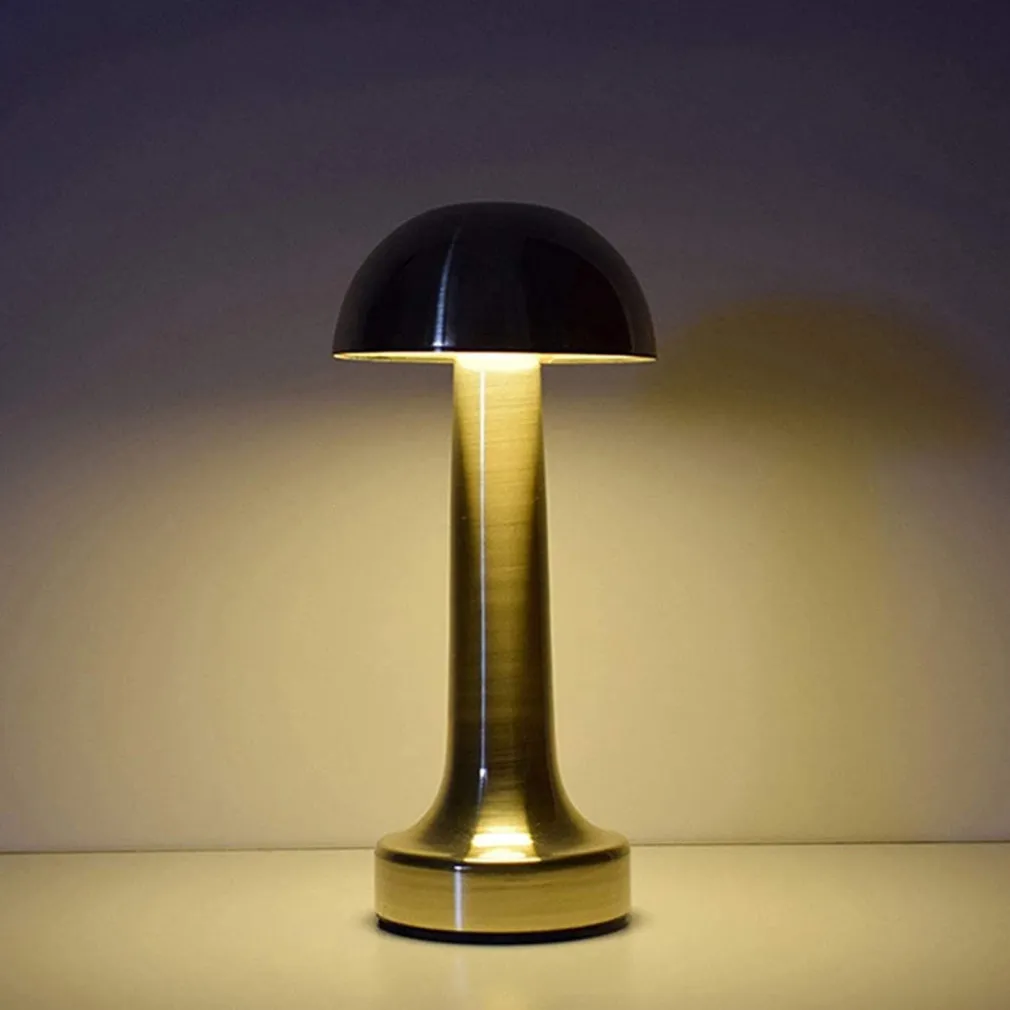 LAMPADA DA TAVOLO EFFETTO BRONZO RICARICABILE USB LUME LUCE CALDA PER BAR LOCALI