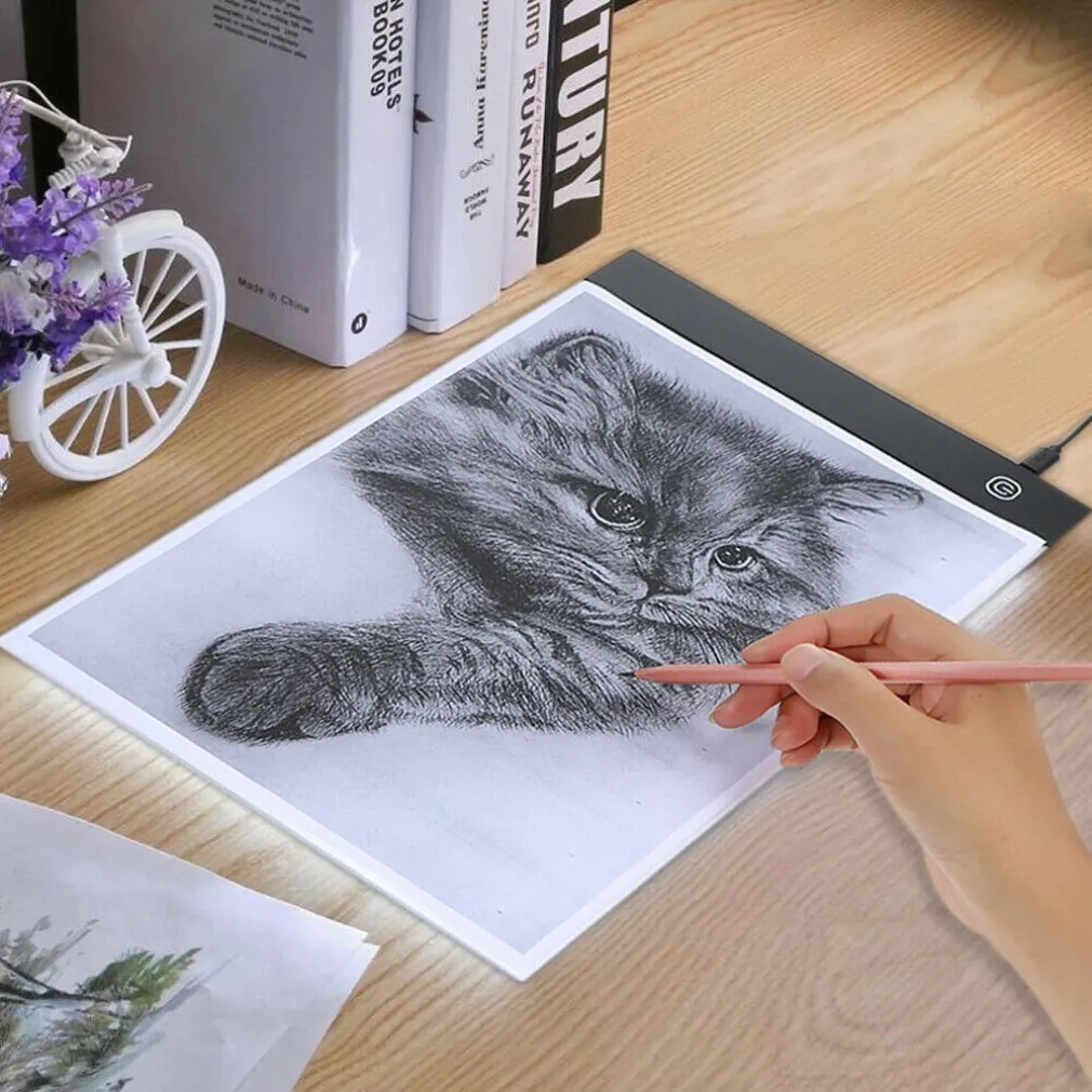 LED ART LIGHT PAD TAVOLO SUPPORTO LUMINOSO PER TRACCIARE DISEGNI ARTISTI FTO A4