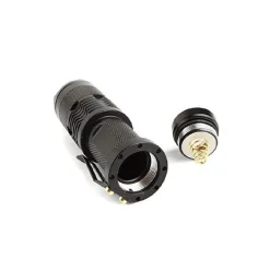 MINI TORCIA A LUCE BIANCA 500 W 800 LUMES RICARICABILE RESISTENTE CON GANCIO