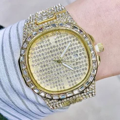 OROLOGIO DA POLSO UOMO ACCIAIO ELEGANTE BRILLANTINI CALENDARIO ANALOGICO DORATO