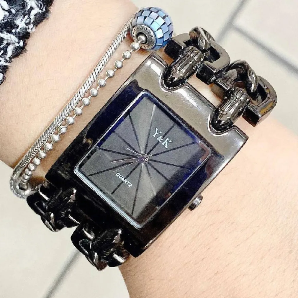 OROLOGIO DONNA DA POLSO Y&K ANALOGICO QUARZO MODERNO CASUAL MODA BRACCIALE NERO