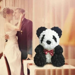 ORSACCHIOTTO ORSETTO PANDA DI ROSE CON FIORI ROSE DA 25CM COLORE BIANCO E NERO