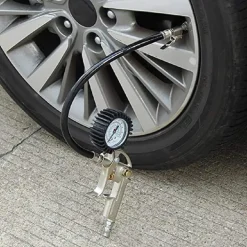 PISTOLA MANOMETRO PER GONFIAGGIO MISURA PRESSIONE GOMME AUTO MOTO BICI PSI/BAR TUBO 30CM