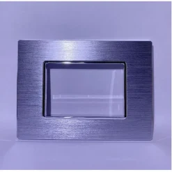 PLACCA LUXURY 3 4 6M IN METALLO SATINATO ARGENTO COMPATIBILE CON BTICINO AXOLUTE