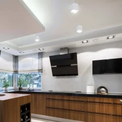 PORTA FARETTO APPLIQUE SOFFITTO IN GESSO VERNICIABILE FORMA CUBO GU10 GS-C140-Q