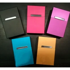 PORTASIGARETTE IN ABS PORTA PACCHETTO SIGARETTE CHIUSURA A SCATTO