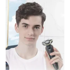 RASOIO ELETTRICO RICARICABILE 3 TESTINE 5D BARBA UOMO IMPERMEABILE 3WATT TX-9811