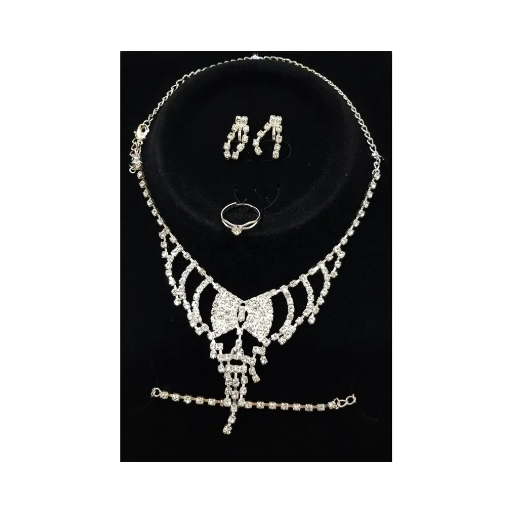 SET COMPLETO PARURE COLLANA FIOCCO ORECCHINI BRACCIALE ANELLO STRASS BIGIOTTERIA