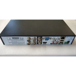 SET SISTEMA DI REGISTRAZIONE SICUREZZA CCTV HD Q-S80 CON 8 CANALI TELECAMERE 4K