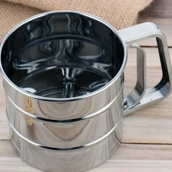 SETACCIO DA CUCINA PER FARINA E ZUCCHERO A VELO ACCIAIO INOX SPOLVERARE 250 GR