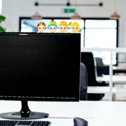 SONNY ANGELS SERIES MINI FIGURE ANIME ORNAMENTI TELEFONO SCRIVANIA COMPUTER CON ADESIVO