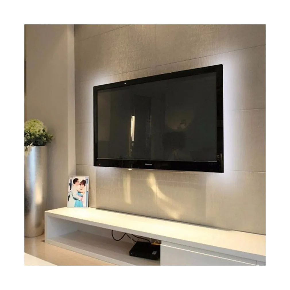 STRIP LED GIALLA STRISCIA 90CM CON ATTACCO USB PER RETROILLUMINAZIONE TELEVISORE