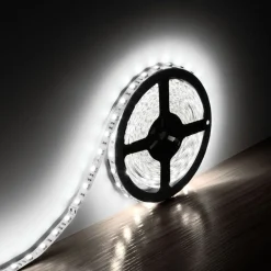 STRISCIA LED SMD 5050 5MT 300 LED WISDOM 5760 LUMEN 14,4W/mt 72W IP65