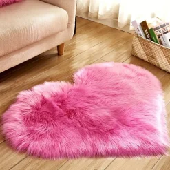 TAPPETO CUTE CUORE PELLICCIA FLUFFY VARI COLORI LIVING STANZA DA LETTO 70X90 CM