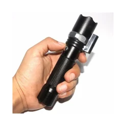 TORCIA LED MILITARE CREE TATTICA CON ZOOM RICARICABILE CON LASER ROSSO