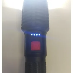 TORCIA LED USB RICARICABILE 30 WATT POTENTE GAMMA 300M DESIGN ELEGANTE Q-SD07