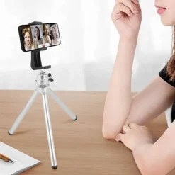 TREPPIEDE RUOTABILE A 360° TRIPOD A 3 SEZIONI TELESCOPICO PER SMARTPHONE HD-3057
