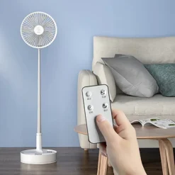 VENTILATORE PIEGHEVOLE PORTATILE BATTERIA RICARICABILE P11 SALVASPAZIO 4 VELOCITÀ