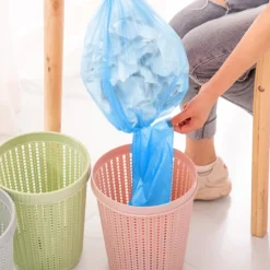 7X ROTOLI SACCHETTI BUSTE SPAZZATURA 40LT 55X65 CHIUSURA LACCETTO AZZURRO 105PZ